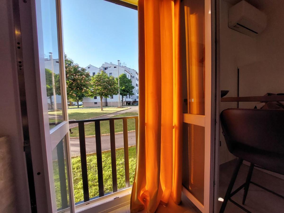 Stefan 1 Apartment Умаг Екстериор снимка