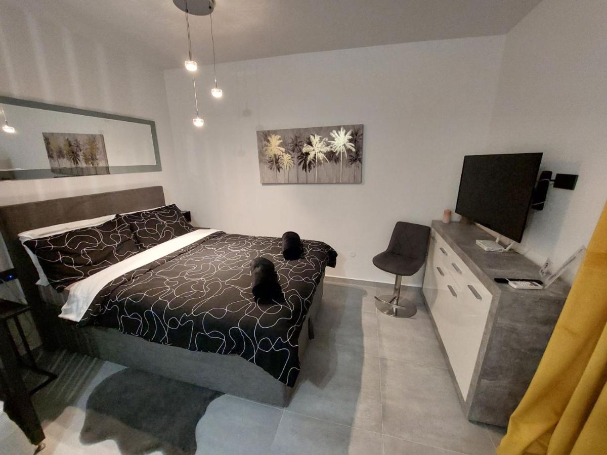 Stefan 1 Apartment Умаг Екстериор снимка